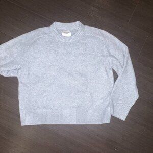 Abercrombie & Fitch Gray Crew Neck Sweater